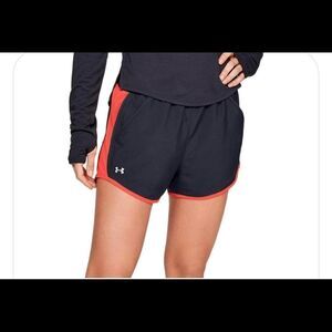 Under Armour fly by 2.0 shorts sz medium